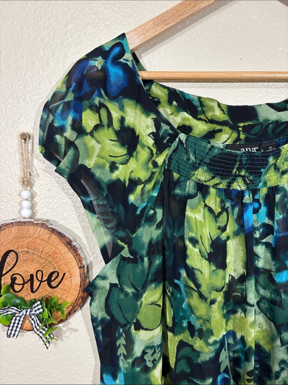 a.n.a Blue Green Floral Print Sheer Blouse Size XL - Picture 3 of 6
